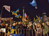 Отметим, что на отставке правительства и премьер-министра настаивают протестующие на Майдане Отметим, что на отставке правительства и премьер-министра настаивают протестующие на Майдане