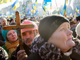 Воскресное "вече" собирается уж четвертую неделю подряд Воскресное "вече" собирается уж четвертую неделю подряд