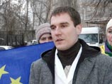 В Киеве митингующие из-за атак на активистов "Евромайдана" организуют пикеты возле здания МВД В Киеве митингующие из-за атак на активистов "Евромайдана" организуют пикеты возле здания МВД