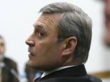 При этом другой сопредседатель либерал-демократов Михаил Касьянов отрицает наличие противоречий среди руководства РПР-ПАРНАС При этом другой сопредседатель либерал-демократов Михаил Касьянов отрицает наличие противоречий среди руководства РПР-ПАРНАС