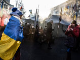 Приезжая активистка "Евромайдана" заявила об изнасиловании на площади Приезжая активистка "Евромайдана" заявила об изнасиловании на площади
