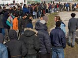 Британия будет добиваться суровых ограничений для мигрантов, объявил премьер Кэмерон Британия будет добиваться суровых ограничений для мигрантов, объявил премьер Кэмерон