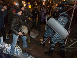 Начальник одного из управлений ГУ МВД Украины в Киеве подозревается в "умышленном совершении должностным лицом действий, выходящих за пределы предоставленных ему полномочий, во время событий, произошедших 30 ноября 2013 года на Майдане Незалежности"