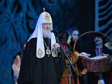 Патриарх попросил православных удочерить девочку, от которой отказались родители
