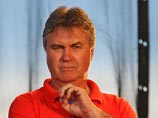 Хиддинк может войти в тренерский штаб соперников сборной России по футболу Хиддинк может войти в тренерский штаб соперников сборной России по футболу