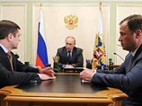 На встрече с руководством Роскосмоса Путин потребовал реформирования отрасли "без промахов и потерь" На встрече с руководством Роскосмоса Путин потребовал реформирования отрасли "без промахов и потерь"