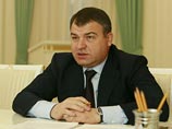 Что касается экс-министра обороны Анатолия Сердюкова, с которым у Васильевой, по ее недавнему признанию, были личные отношения, то он также вряд ли окажется за решеткой Что касается экс-министра обороны Анатолия Сердюкова, с которым у Васильевой, по ее недавнему признанию, были личные отношения, то он также вряд ли окажется за решеткой
