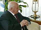Полиция Израиля с трудом остановила кортеж палестинского премьера за грубое нарушение правил Полиция Израиля с трудом остановила кортеж палестинского премьера за грубое нарушение правил