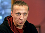 Временно запрещенный к служению батюшка и актер Иван Охлобыстин сообщил о своем уходе с поста креативного директора компании "Евросеть" из-за опасения навредить известному бренду своими заявлениями о борьбе с геями Временно запрещенный к служению батюшка и актер Иван Охлобыстин сообщил о своем уходе с поста креативного директора компании "Евросеть" из-за опасения навредить известному бренду своими заявлениями о борьбе с геями