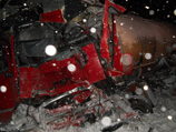 В результате ДТП погибли оба водителя транспортных средств и более 10 пассажиров получили различные травмы