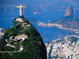 Статуя Христа-Искупителя стала символом Рио. Она расположена в национальном парке Тижука в Рио-де-Жанейро, на вершине 709-метровой горы Корковаду