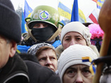 На киевском Майдане проходит очередное "вече" оппозиции. С трибуны призвали блокировать Раду
