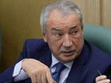 После ареста чеченцев и уроженца Таджикистана по делу о вымогательстве в Москве 2 млн долларов на допрос вызван сенатор После ареста чеченцев и уроженца Таджикистана по делу о вымогательстве в Москве 2 млн долларов на допрос вызван сенатор
