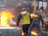 В Киеве возобновилось противостояние силовиков и активистов. Госдума РФ просит Запад не вмешиваться