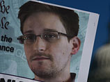 Бывший сотрудник ЦРУ Эдвард Сноуден самостоятельно будет решать вопрос о продлении временного убежища в России, исходя из угрозы уголовного преследования в США