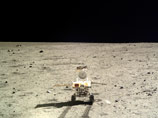 В заявлении Государственного управления оборонной науки, технологий и промышленности отмечается, что неполадки возникли из-за "сложного рельефа лунной поверхности"