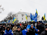 Фракция правящей на Украине Партии регионов во Львовском областном совете приняла решение о самороспуске и прекращении деятельности