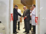 Торжественное открытие лаборатории клеточных культур с первой в России роботизированной станцией культивирования клеток CompacT CellBase состоялось на базе Института медицинских клеточных технологий, сообщает сайт правительства Свердловской области Торжественное открытие лаборатории клеточных культур с первой в России роботизированной станцией культивирования клеток CompacT CellBase состоялось на базе Института медицинских клеточных технологий, сообщает сайт правительства Свердловской области