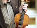 В США украдена скрипка Страдивари - известного музыканта ограбили с помощью электрошокера