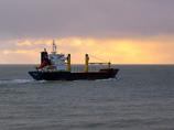 Интерпол объявил Кросса в международный розыск в октябре 2013 года. Российское следствие заочно обвиняет эстонского политика в организации захвата сухогруза Arctic Sea в 2009 году