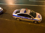 Полиция Москвы ищет угонщиков, которые оставили без транспорта высокопоставленного юриста. Ущерб от кражи оценивается в несколько миллионов рублей