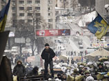В то время как киевские власти подсчитывают ущерб, нанесенный городу двумя протестными месяцами, некоторые экономические субъекты умудряются неплохо зарабатывать на "майданах"