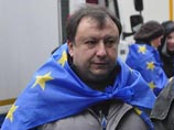 Избитый активист "Автомайдана" Булатов отказывается сотрудничать с украинскими следователями Избитый активист "Автомайдана" Булатов отказывается сотрудничать с украинскими следователями