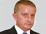 "Надо персонально заниматься с собственниками. Зарабатывать на людях можно, но они должны нести социальную ответственность, понимать, что когда плохо - надо напрягаться, и делать некоторые вещи, которые, может быть, и невыгодны", - заявил Горбань "Надо персонально заниматься с собственниками. Зарабатывать на людях можно, но они должны нести социальную ответственность, понимать, что когда плохо - надо напрягаться, и делать некоторые вещи, которые, может быть, и невыгодны", - заявил Горбань