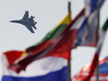 Первые истребители Су-35 поступят в российские ВВС в ближайшие дни Первые истребители Су-35 поступят в российские ВВС в ближайшие дни