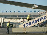 В 13:50 (мск.) от диспетчера аэропорта "Толмачево" поступила информация о посадке пассажирского воздушного судна следовавшего рейсом 173 "Новосибирск-Нижневартовск" марки Bombardier CRJ-200 с неисправным передним шасси