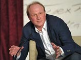 Владимир Толстой предложил вместо квотирования показывать в новогодние праздники только отечественное кино Владимир Толстой предложил вместо квотирования показывать в новогодние праздники только отечественное кино