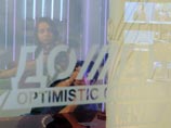 Скандал вокруг "Дождя", напомним, начался с опроса о блокаде Ленинграда. На вопрос о том, следовало ли сдать город фашистам, чтобы спасти тысячи жизней, резко отреагировали политики и представители общественности Скандал вокруг "Дождя", напомним, начался с опроса о блокаде Ленинграда. На вопрос о том, следовало ли сдать город фашистам, чтобы спасти тысячи жизней, резко отреагировали политики и представители общественности