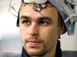 Шведская хоккеистка нанесла на свой шлем портрет погибшего вратаря "Локомотива"