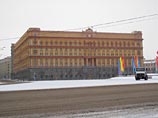 В ФСБ России опровергли появляющиеся в СМИ сообщения о том, что отец и дед старшеклассника, застрелившего учителя и полицейского в московской школе 263 в Отрадном, имеют отношение к этому ведомству В ФСБ России опровергли появляющиеся в СМИ сообщения о том, что отец и дед старшеклассника, застрелившего учителя и полицейского в московской школе 263 в Отрадном, имеют отношение к этому ведомству