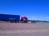 Лобовое ДТП в Аргентине: грузовик гнал по "встречке" 120 км/ч, 19 погибших