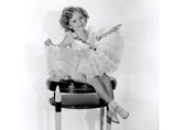 В 1935 году Ширли Темпл стала первым ребенком, получившим так называемый "молодежный Оскар" (актрисе тогда было шесть лет)