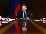 Медведев требует не допустить необоснованного роста тарифов на газ Медведев требует не допустить необоснованного роста тарифов на газ