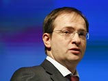 Мединский после призыва извиниться перед Граниным "снял все вопросы" с писателем по телефону Мединский после призыва извиниться перед Граниным "снял все вопросы" с писателем по телефону