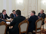Путин заявил об исчерпании потенциала энергоносителей и потребовал найти новые источники экономического роста Путин заявил об исчерпании потенциала энергоносителей и потребовал найти новые источники экономического роста