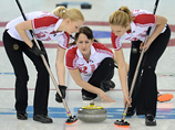 Женская сборная России по керлингу уступила команде Канады в матче кругового турнира Олимпийских игр в Сочи. Встреча завершилась со счетом 3:5 в пользу канадок, которые обеспечили себе выход в плей-офф