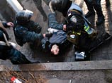 Украинские олимпийцы призвали прекратить насилие на родине, МОК запретил им выступать с траурными лентами Украинские олимпийцы призвали прекратить насилие на родине, МОК запретил им выступать с траурными лентами