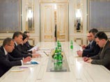 Встреча лидеров оппозиции Украины с Януковичем завершилась Встреча лидеров оппозиции Украины с Януковичем завершилась