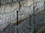 В российских тюрьмах дела с пытками обстоят хуже, чем при Хрущеве и Брежневе, заявил омбудсмен Лукин