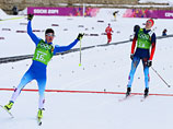 Сами Яухоярви (Финляндия), Никита Крюков (Россия) на финише финального забега командного спринта в соревнованиях по лыжным гонкам среди мужчин на XXII зимних Олимпийских играх в Сочи