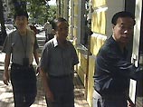 На Дальнем Востоке России началась борьба с незаконной миграцией. Там наряду с визами вводятся специальные карточки для иностранцев На Дальнем Востоке России началась борьба с незаконной миграцией. Там наряду с визами вводятся специальные карточки для иностранцев