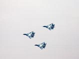 Непосредственные поставки самолета в военно-воздушные силы, который также называется перспективным авиационным комплексом фронтовой авиации (ПАК ФА), начнутся в 2016 году Непосредственные поставки самолета в военно-воздушные силы, который также называется перспективным авиационным комплексом фронтовой авиации (ПАК ФА), начнутся в 2016 году