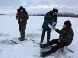 Перед приходом весны МЧС рассказало рыбакам, как не погибнуть на льду