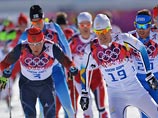 Подобного лыжного триумфа россиян в марафоне олимпийская история не помнит. После этого успеха наша команда с дюжиной золотых медалей становится недосягаемой для конкурентов на вершине общекомандного зачета