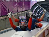 Это первая золотая медаль в четверках в истории отечественного бобслея и вторая в Сочи для Зубкова и Алексея Воеводы Это первая золотая медаль в четверках в истории отечественного бобслея и вторая в Сочи для Зубкова и Алексея Воеводы