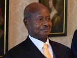 Президент Уганды передумал и разрешил сажать геев пожизненно для "сохранения семей"